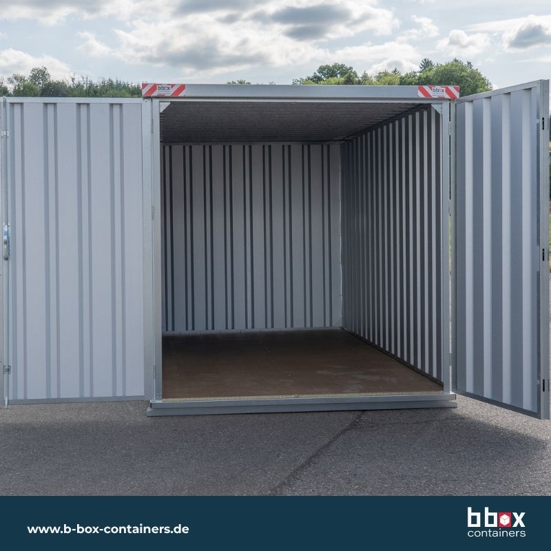 Schnellbaucontainer QuickBox L 4x2m Doppelflügeltür beide offen von b box containers